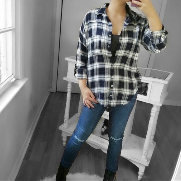 Bella Edge | Bree Blue Black Plaid Checkered Top - Picture 5 of 11
